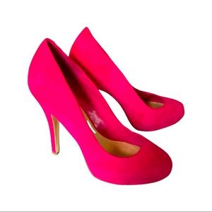 Steve Madden hot pink suede stiletto Trasie pumps